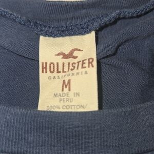 Hollister tshirt